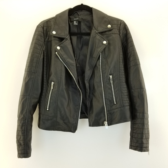 Forever 21 Jackets & Blazers - FOREVER 21 Faux Leather Jacket with Zip Details